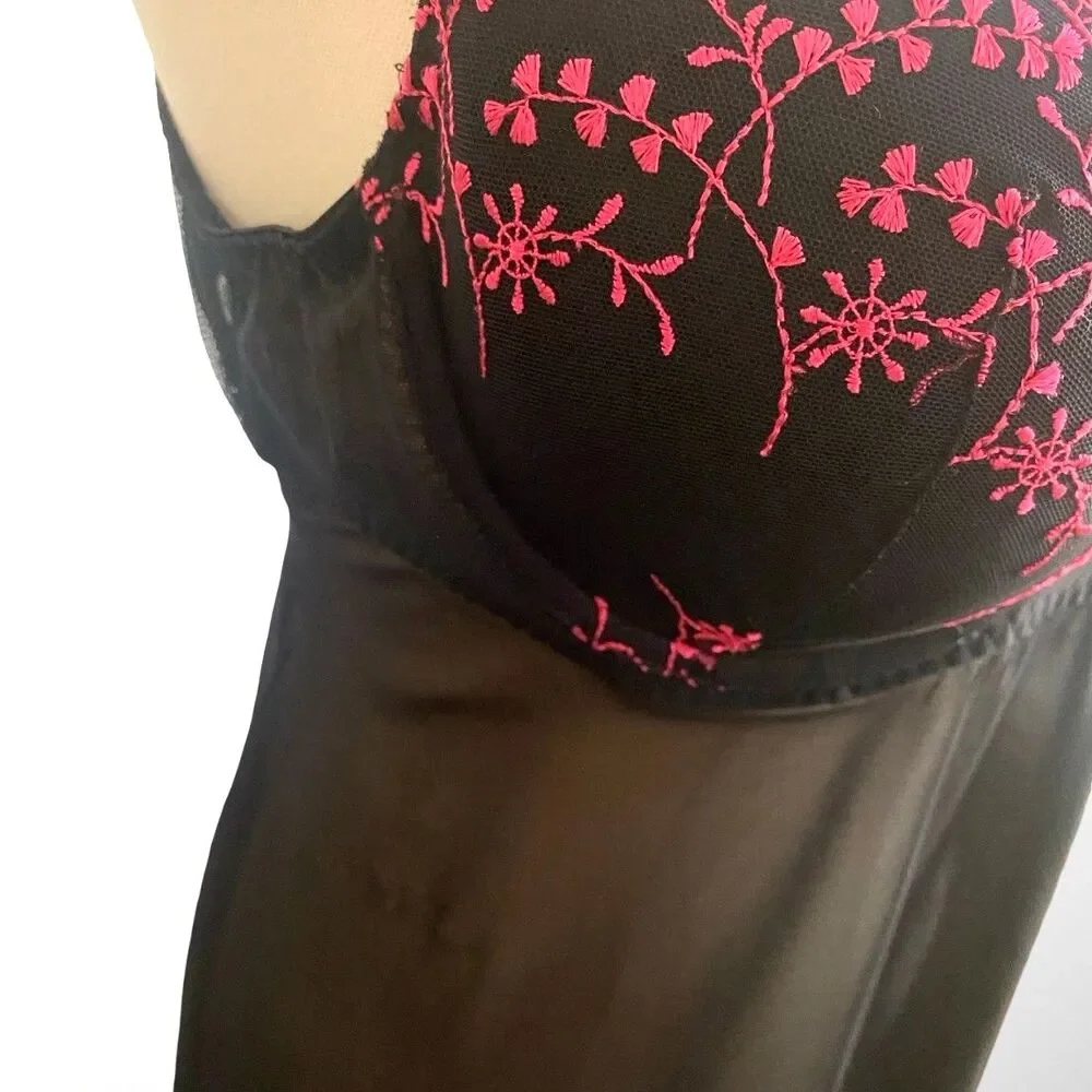 VTG Inner Secrets Y2K Black Pink Embroidered Mesh Babydoll Lingerie Chemise XL